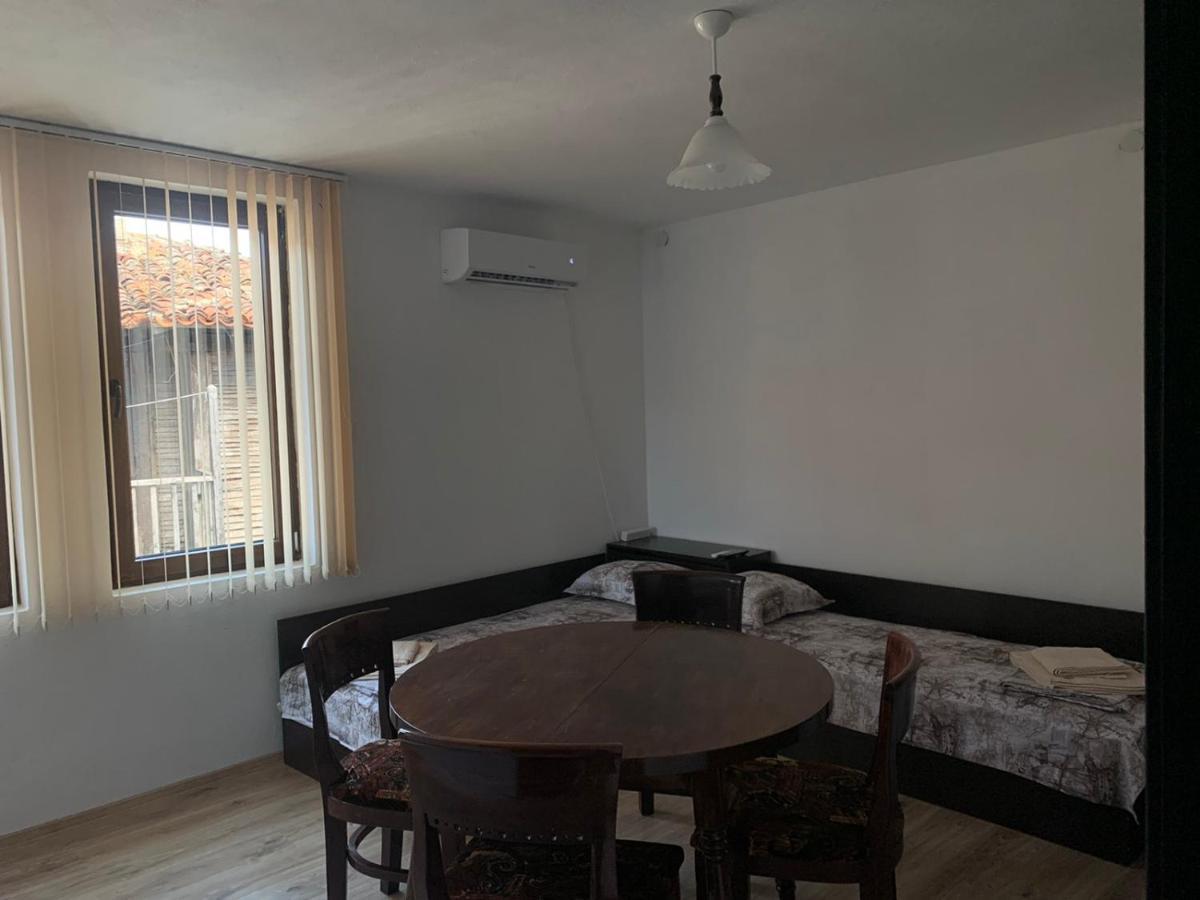 Sozopol Old Town - Guest House Fenix Екстер'єр фото
